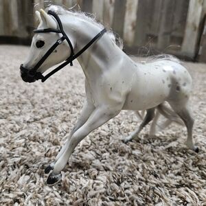 Grand Champions Vintage 90s Grey Horse